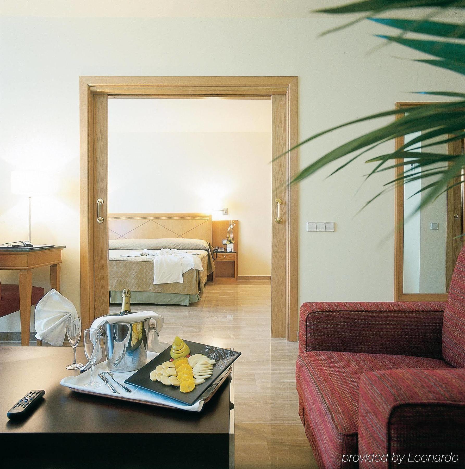Hotel Exe Barbera Parc Barberá del Vallés Habitación foto